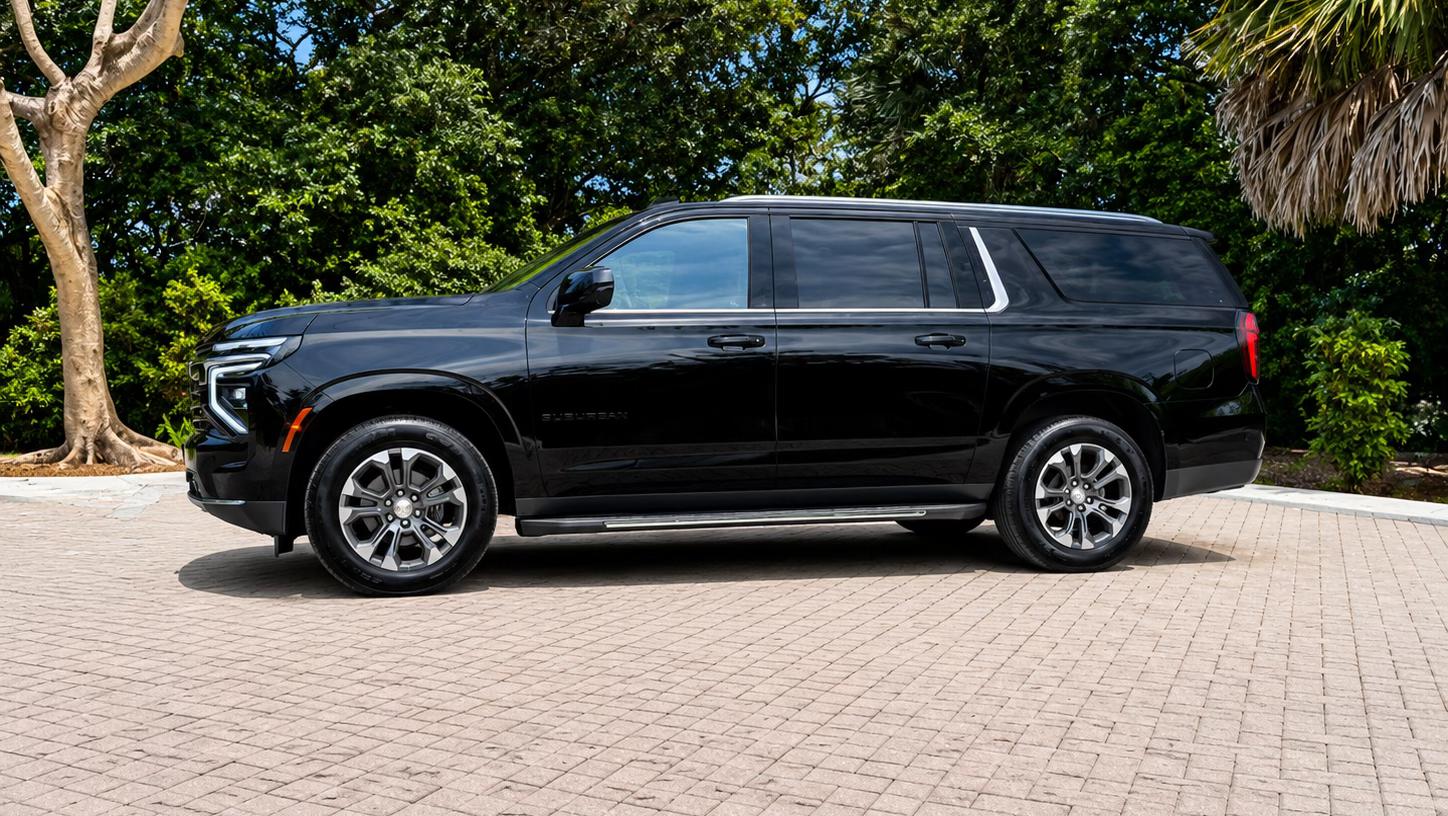 Chevrolet Suburban 2026 in Fort Lauderdale, FL