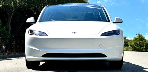 Tesla Model 3 2025