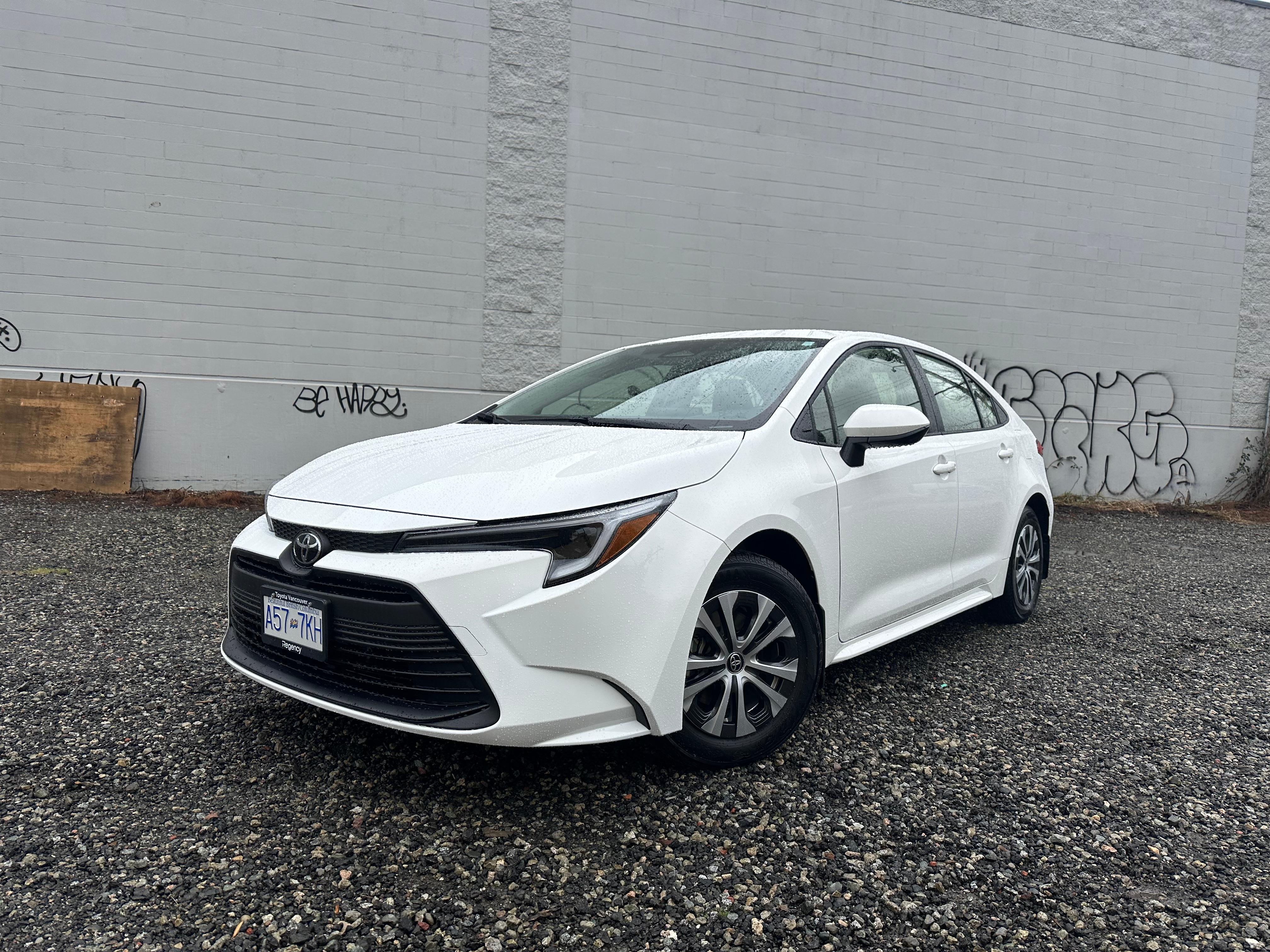 Toyota Corolla Hybrid 2026 in Richmond, BC