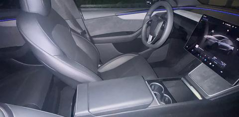 Tesla Model Y 2026