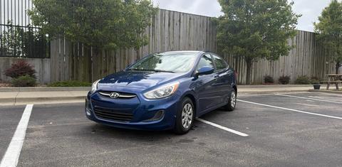 Hyundai Accent 2015