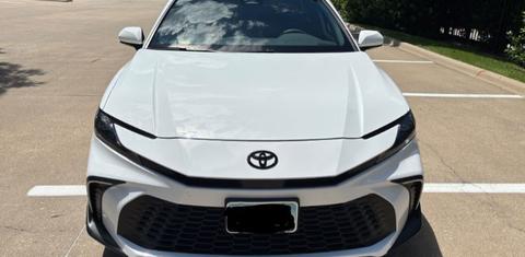 Toyota Camry Hybrid 2025