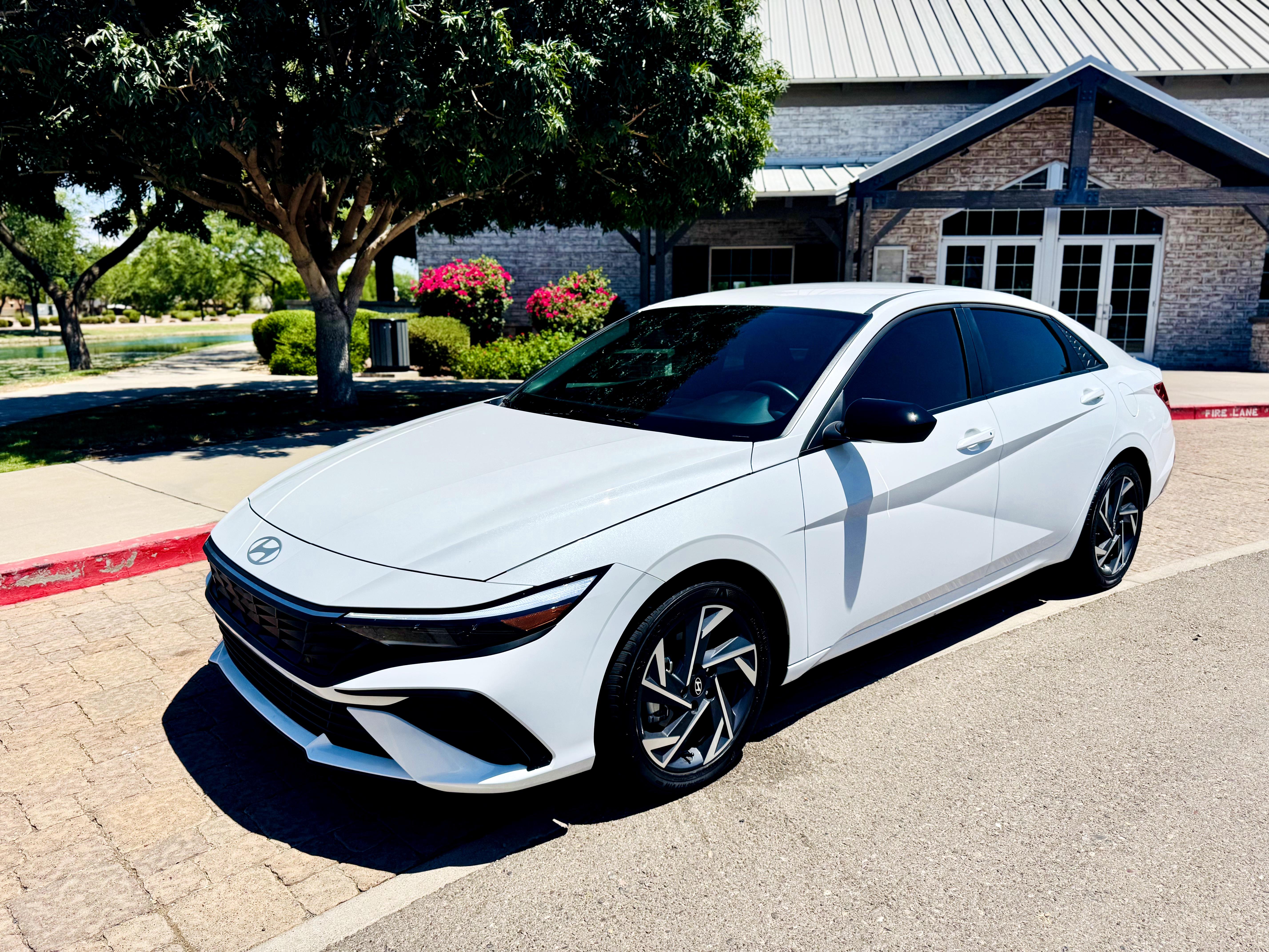 Hyundai Elantra 2025 in 