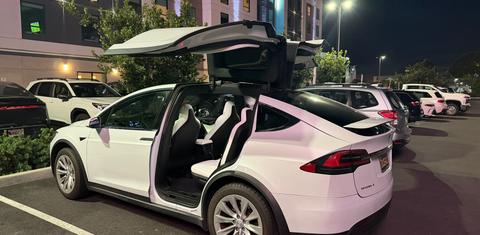 Tesla Model X 2018