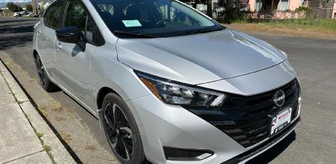 Nissan Versa 2024