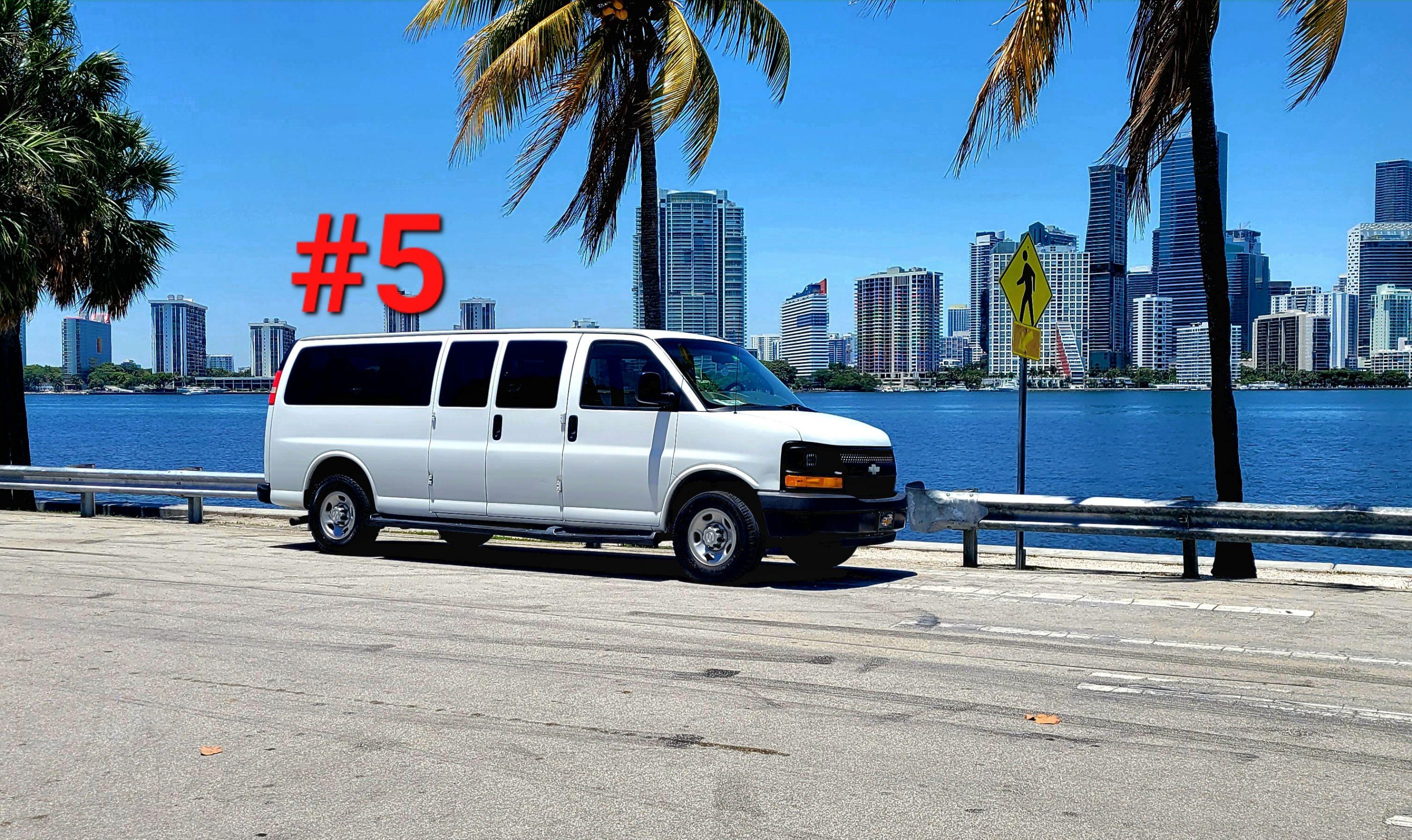 Chevrolet Express 2015 in 