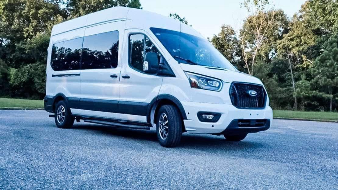 Ford Transit 2024 in Deatsville, AL