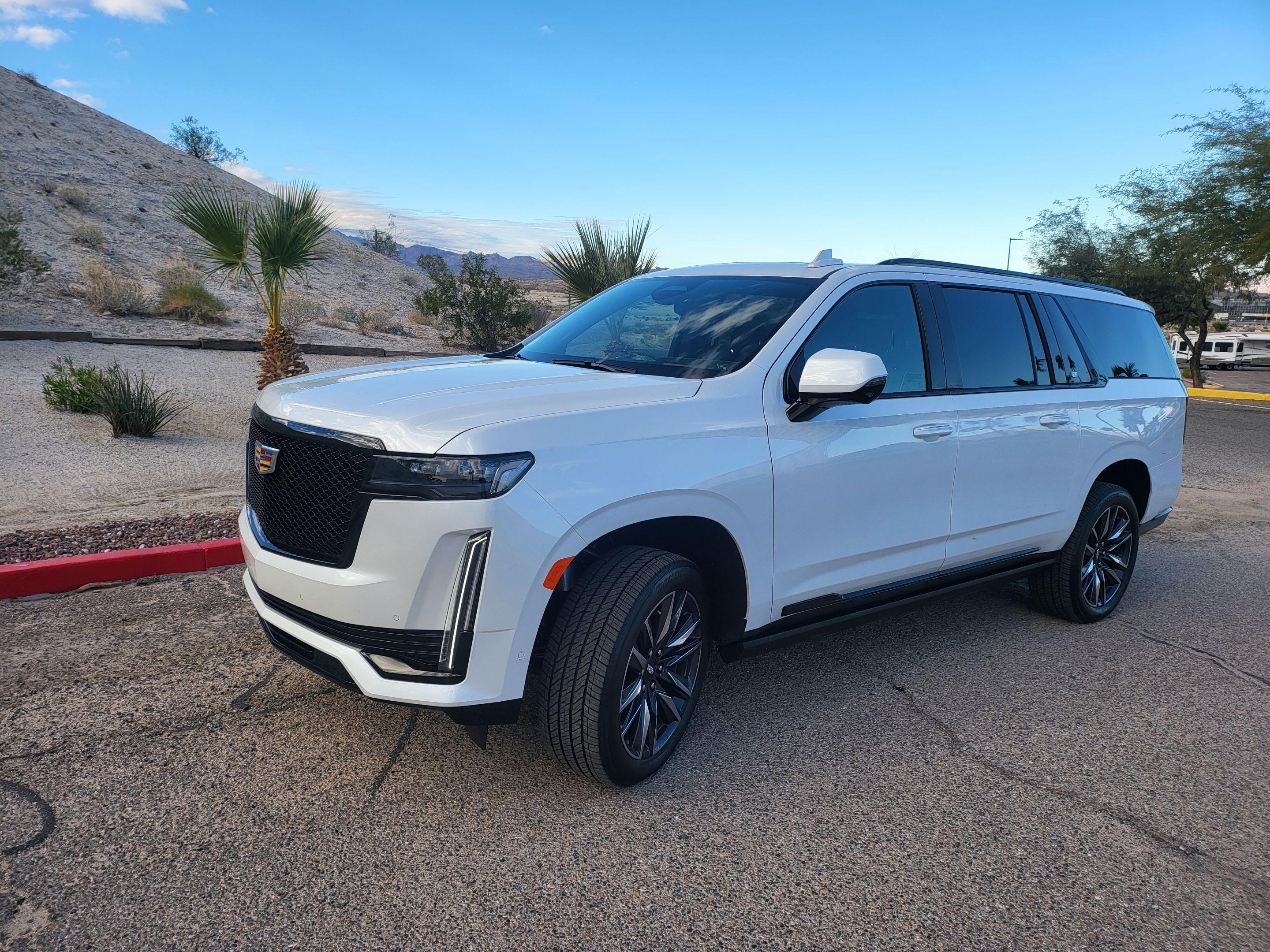Cadillac Escalade ESV 2023 in Yucaipa, CA