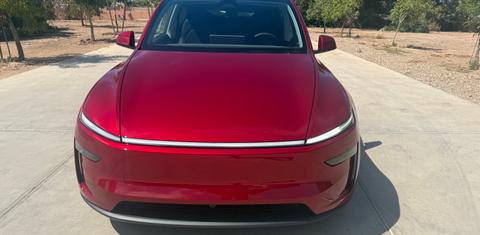 Tesla Model Y 2026