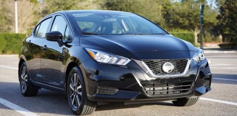 Nissan Versa 2021