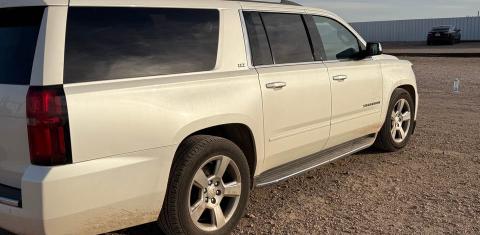 Chevrolet Suburban 2015