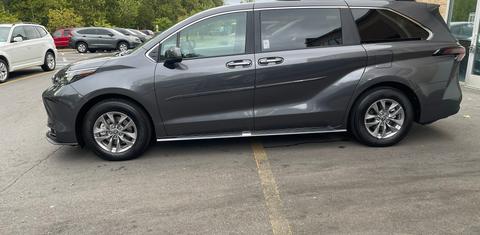 Toyota Sienna 2025