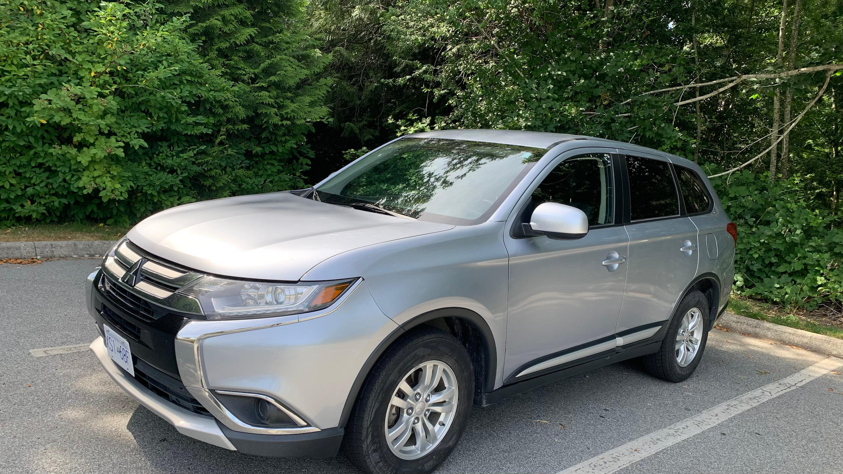 Mitsubishi Outlander 2016 in White Rock, BC