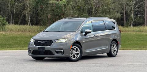 Chrysler Pacifica 2023