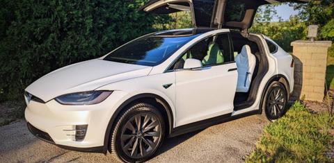 Tesla Model X 2018