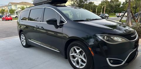 Chrysler Pacifica 2017