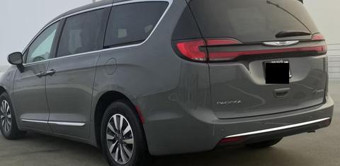Chrysler Pacifica 2023