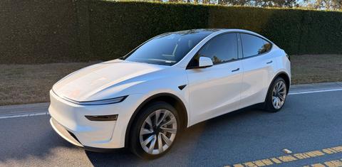 Tesla Model Y 2026
