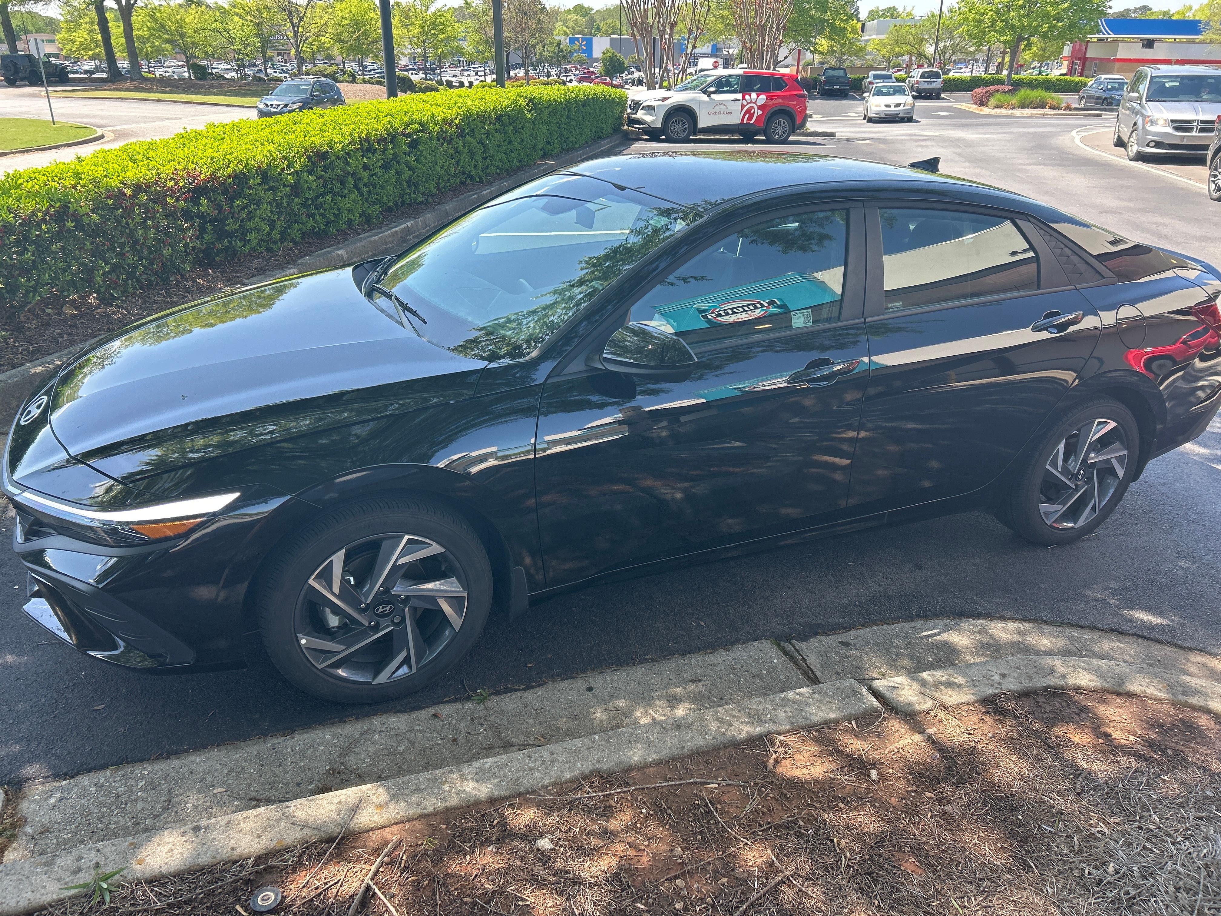 Hyundai Elantra 2025 in 