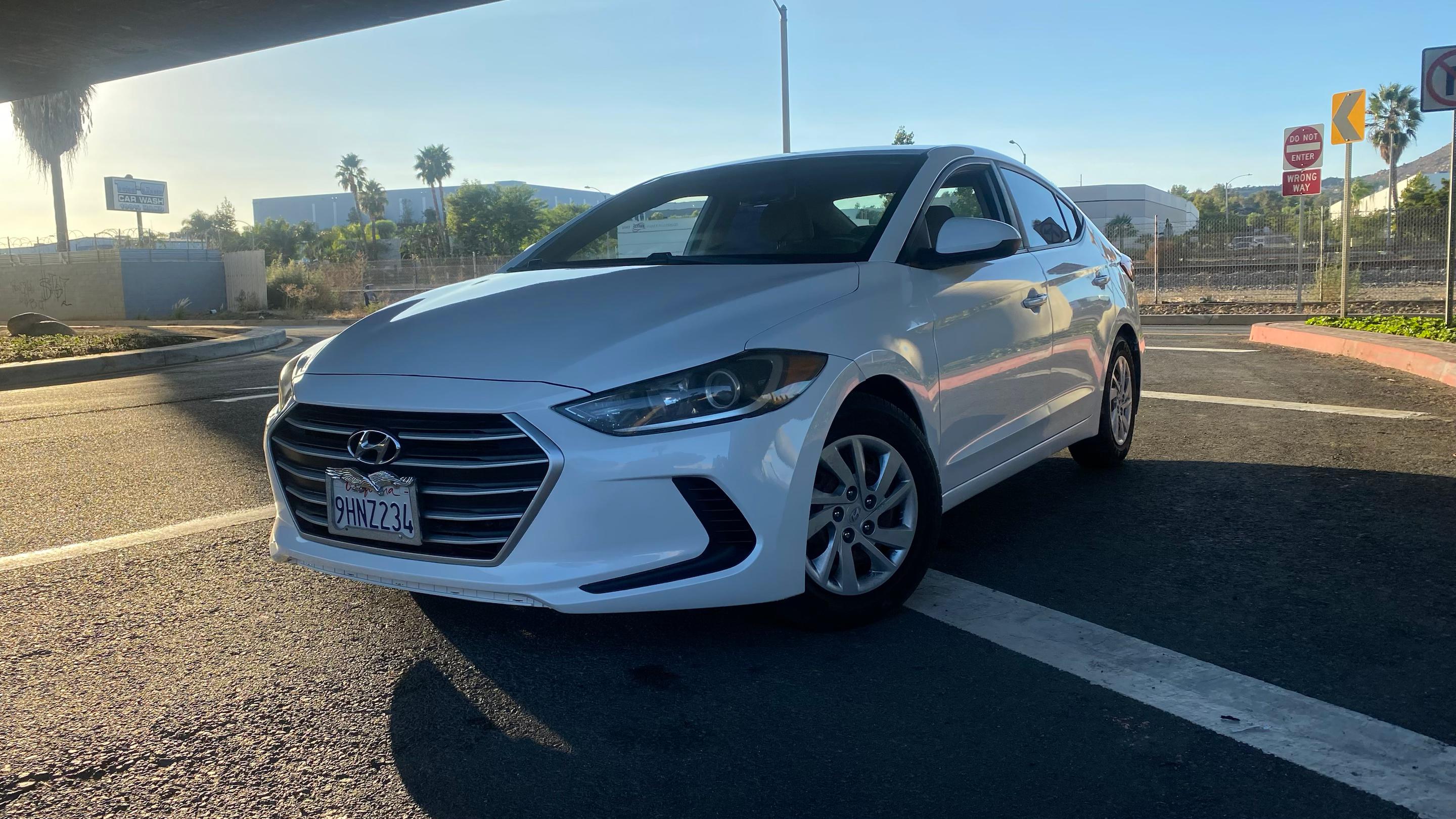 Hyundai Elantra 2018 in 