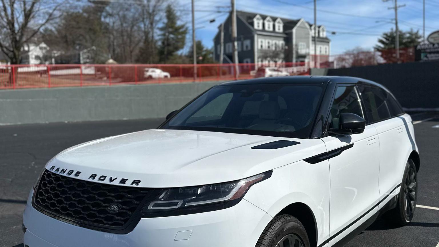 Land Rover Range Rover Velar 2021 in 