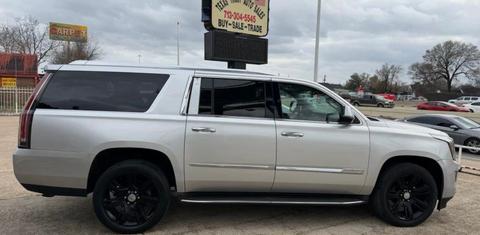 Cadillac Escalade ESV 2019