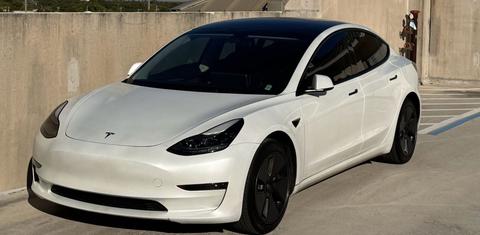 Tesla Model 3 2023