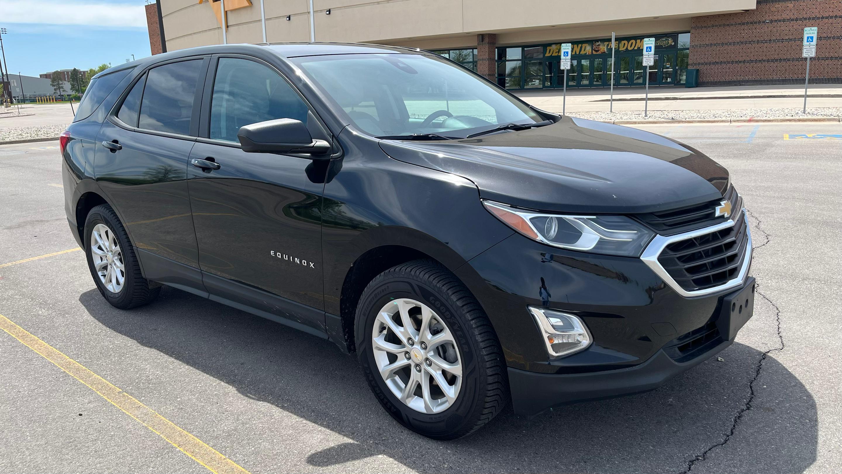 Chevrolet Equinox 2020 in Fargo, ND