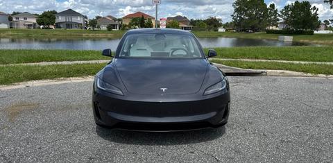 Tesla Model 3 2025