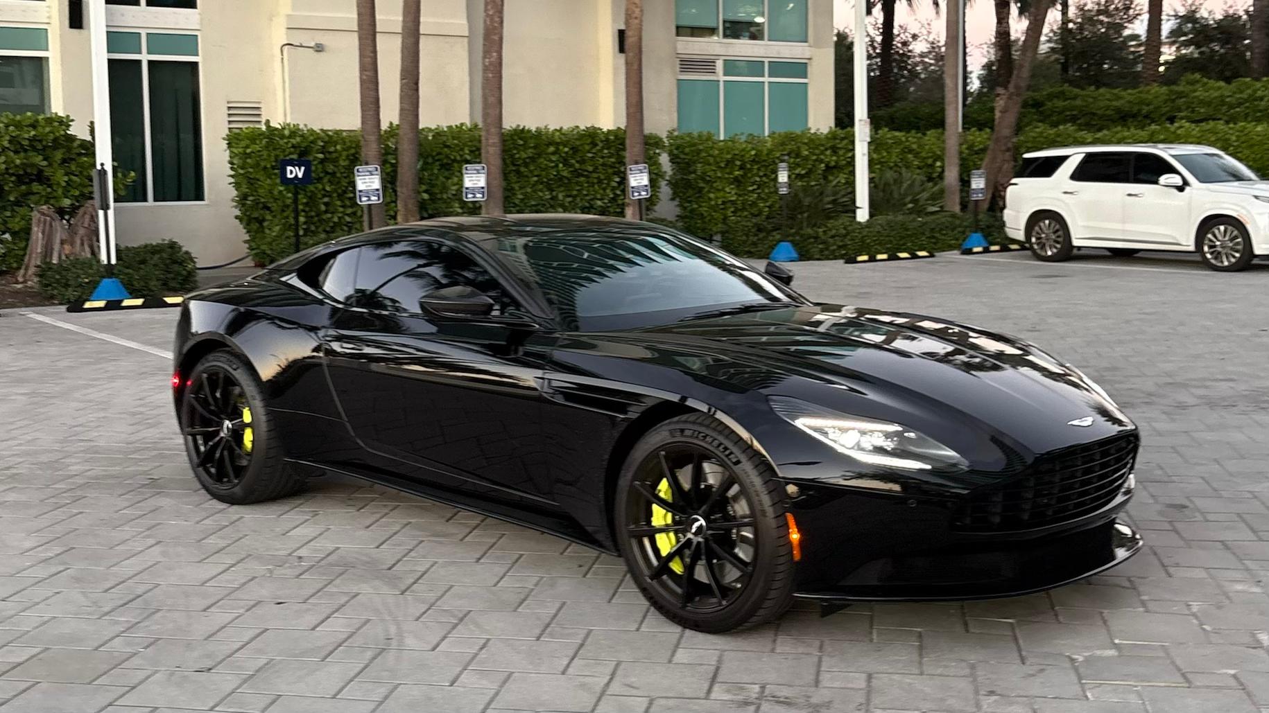 Aston Martin DB11 2019 in Miami Beach, FL