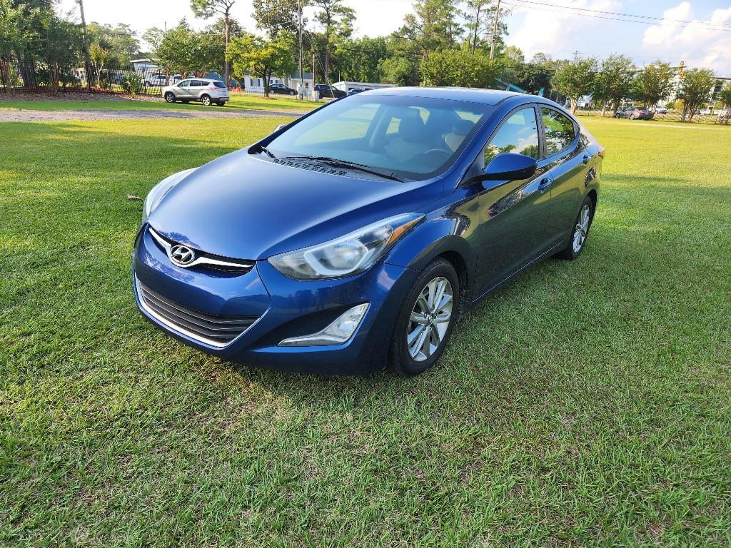 Hyundai Elantra 2015 in 