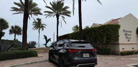 Lexus NX 2024