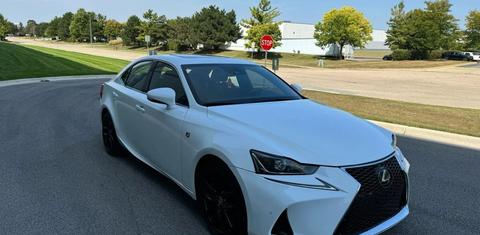 Lexus IS 2017