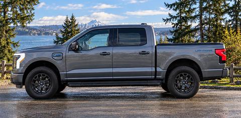 Ford F-150 Lightning 2025