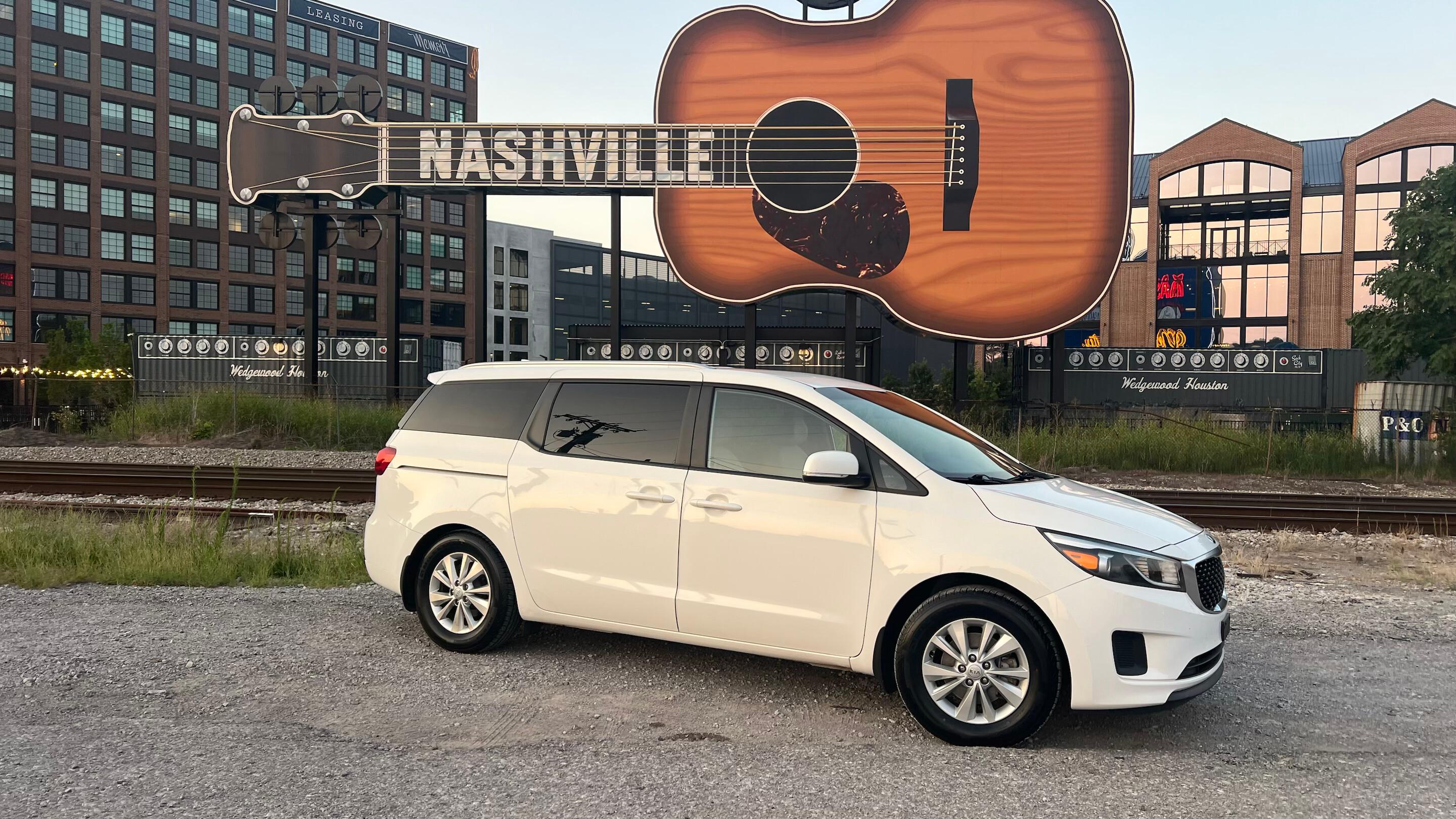 Kia Sedona 2016 in Nashville, TN