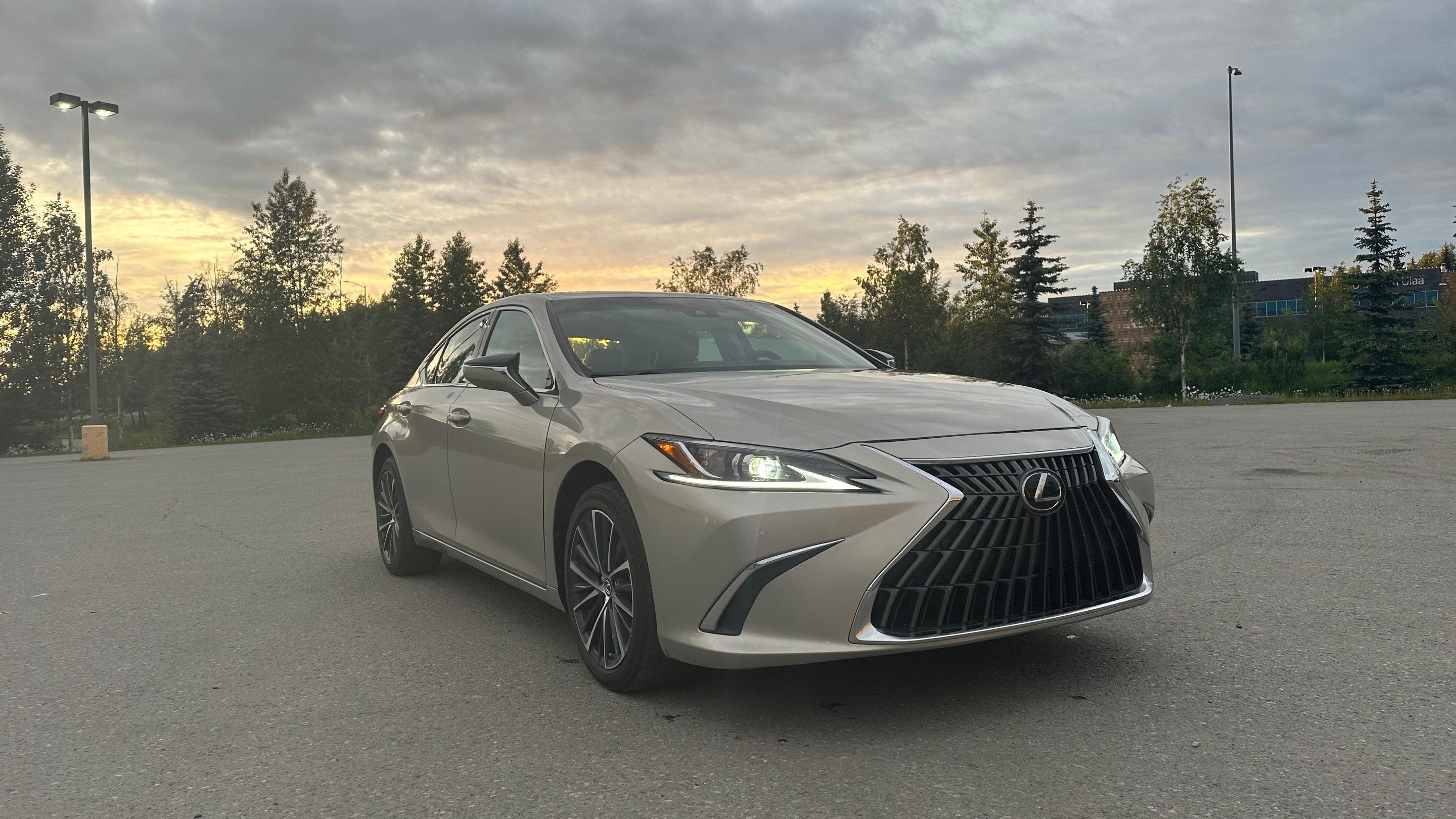 Lexus ES 2022 in Anchorage, AK