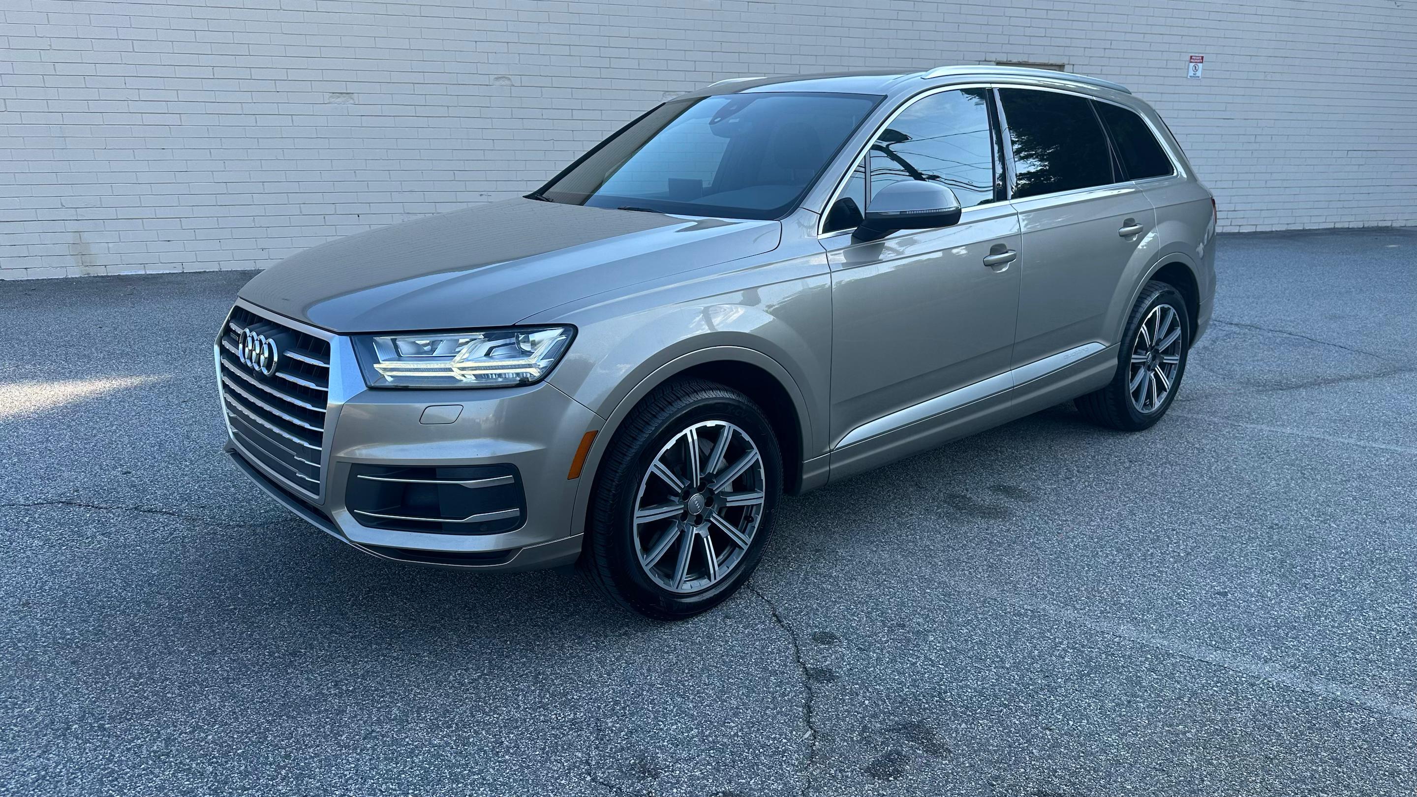 Audi Q7 2017 in 