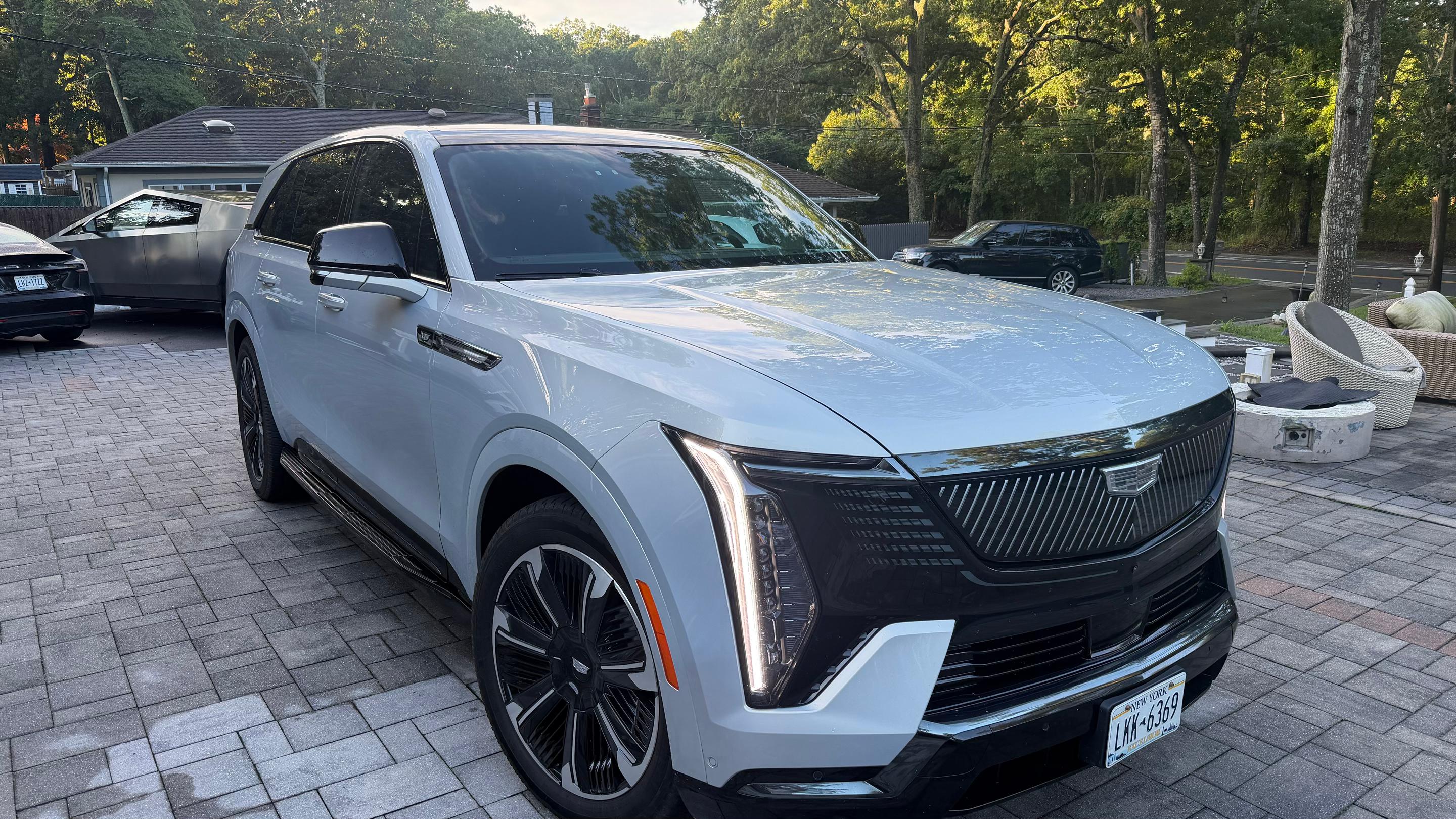 Cadillac Escalade IQ 2025 in Shirley, NY