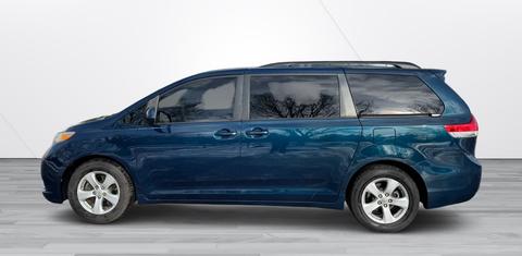 Toyota Sienna 2012