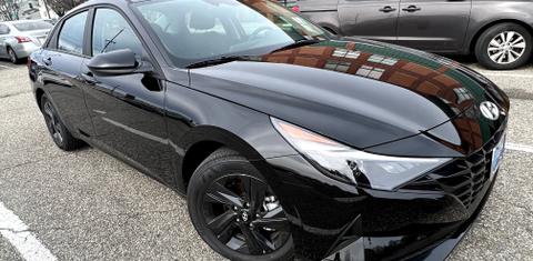 Hyundai Elantra 2023