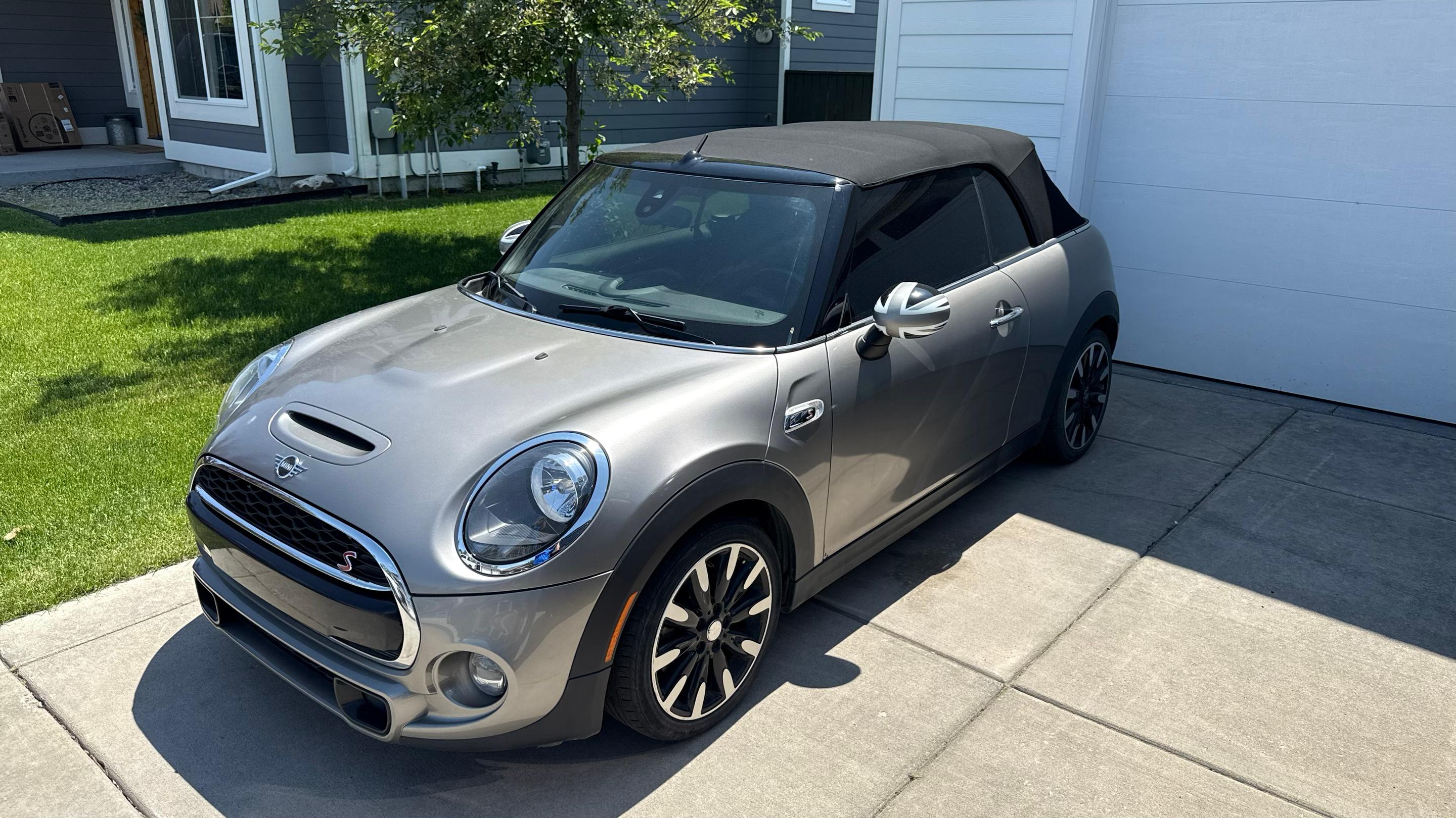 MINI Convertible 2019 in Bozeman, MT