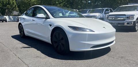 Tesla Model 3 2025