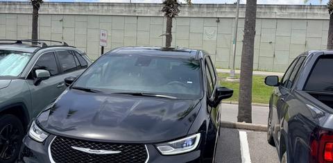 Chrysler Pacifica 2024