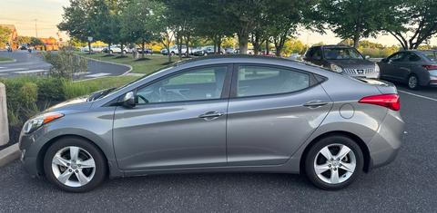 Hyundai Elantra 2013