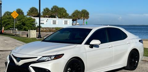 Toyota Camry Hybrid 2022