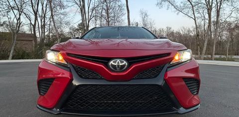 Toyota Camry 2019