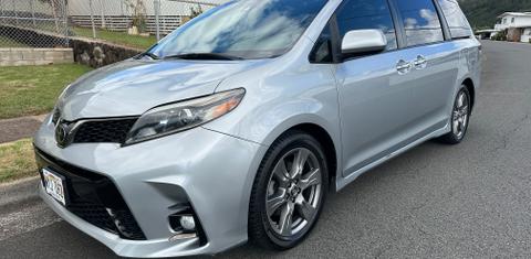 Toyota Sienna 2019
