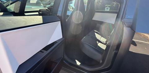 Tesla Cybertruck 2024