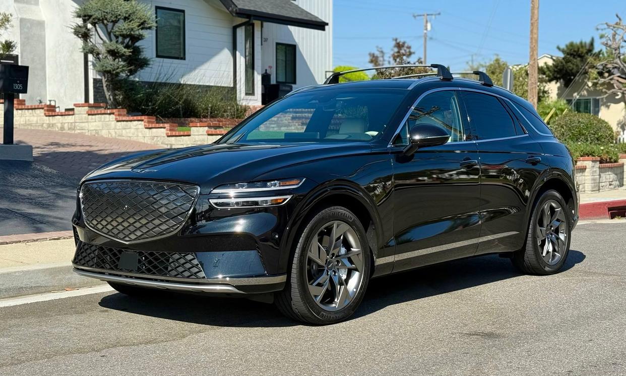 Genesis Electrified GV70 2025 Advanced
