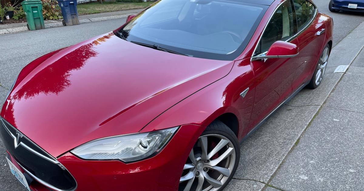 Tesla Model S 2014 rental in Redmond, WA by Brian G. Turo